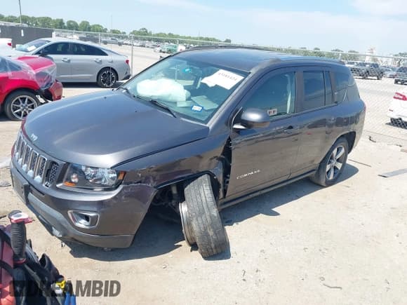 ✅ 2017 Jeep Compass High Altitude • VIN: 1C4NJDEB5HD100524 • Lot: 43181424. Wystawiony na IAAI z przebiegiem 100 943 mil. Bezpłatny archiwum sprzedaży aukcyjnych z USA i szczegółowy raport historii pojazdu na DreamBid. Zdjęcie 2.