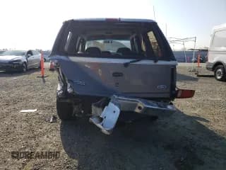 ✅ 1992 Ford Explorer Eddie Bauer • VIN: 1FMDU34X5NUA51391 • Lot: 42407255. Wystawiony na Copart z przebiegiem 545 824 mil. Bezpłatny archiwum sprzedaży aukcyjnych z USA i szczegółowy raport historii pojazdu na DreamBid. Zdjęcie 6.