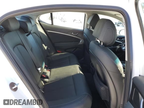 ✅ 2020 Genesis G70 2.0T • VIN: KMTG64LA1LU051157 • Lot: 89180485. Wystawiony na Copart z przebiegiem 29 978 mil. Bezpłatny archiwum sprzedaży aukcyjnych z USA i szczegółowy raport historii pojazdu na DreamBid. Zdjęcie 10.