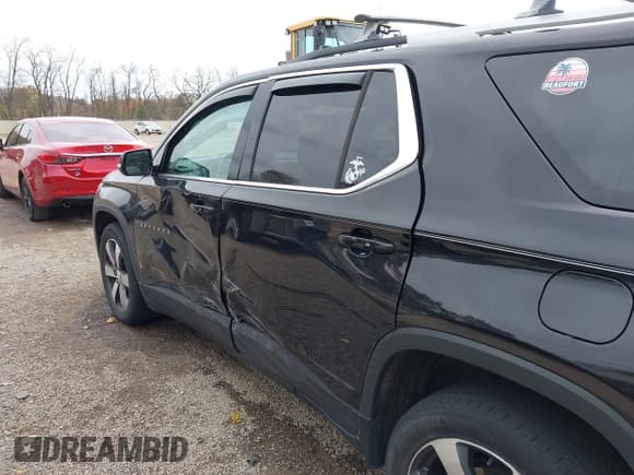 ✅ 2018 Chevrolet Traverse LT • VIN: 1GNEVHKWXJJ209207 • Лот: 43613351. Опубликован ранее на IAAI с пробегом 148 652 миль. Бесплатный доступ к архиву аукционных продаж из США и подробный отчёт об истории автомобиля на DreamBid. Изображение 17.