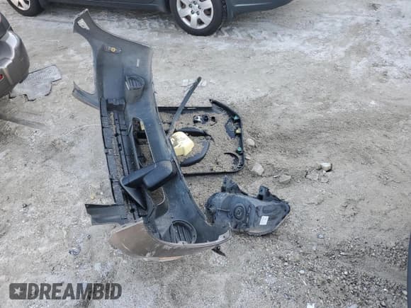 ✅ 2011 Chevrolet HHR LS • VIN: 3GNBAAFW5BS580940 • Lot: 42325855. Listed on Copart with 128,748 mi. Free auction sales archive from the USA and detailed vehicle history report at DreamBid. Image 13.