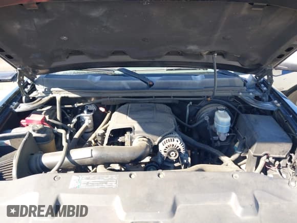 ✅ 2010 Chevrolet Silverado 1500 LS • VIN: 1GCSCREA2AZ187079 • Lot: 43368794. Listed on IAAI with 128,476 mi. Free auction sales archive from the USA and detailed vehicle history report at DreamBid. Image 10.