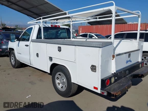 ✅ 2018 Chevrolet Silverado 1500 • VIN: 1GBNCNEC4JZ332036 • Лот: 43312386. Опубликован ранее на IAAI с пробегом 161 184 миль. Бесплатный доступ к архиву аукционных продаж из США и подробный отчёт об истории автомобиля на DreamBid. Изображение 3.