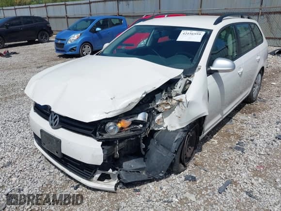 ✅ 2011 Volkswagen Jetta • VIN: 3VWPX8AJ4BM629919 • Lot: 42156959. Listed on IAAI with 197,659 mi. Free auction sales archive from the USA and detailed vehicle history report at DreamBid. Image 6.