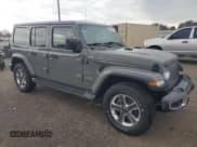 ✅ 2018 Jeep Wrangler Unlimited Sahara • VIN: 1C4HJXENXJW325086 • Lot: 49721525. Wystawiony na Copart z przebiegiem 200 845 mil. Bezpłatny archiwum sprzedaży aukcyjnych z USA i szczegółowy raport historii pojazdu na DreamBid. Zdjęcie 4.