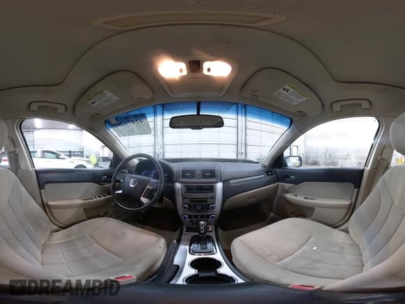 ✅ 2011 Mercury Milan • VIN: 3MEHM0HA3BR602364 • Lot: 42471282. Wystawiony na IAAI z przebiegiem 129 344 mil. Bezpłatny archiwum sprzedaży aukcyjnych z USA i szczegółowy raport historii pojazdu na DreamBid. Zdjęcie 19.