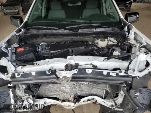 ✅ 2022 Chevrolet Silverado 1500 RST • VIN: 2GCUDEED8N1511837 • Лот: 84252555. Опубликован ранее на Copart с пробегом Не указан. Бесплатный доступ к архиву аукционных продаж из США и подробный отчёт об истории автомобиля на DreamBid. Изображение 11.