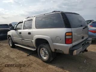 ✅ 2006 Chevrolet Suburban LS • VIN: 3GNGK26U66G100257 • Лот: 53170755. Опубликован ранее на Copart с пробегом 171 733 миль. Бесплатный доступ к архиву аукционных продаж из США и подробный отчёт об истории автомобиля на DreamBid. Изображение 2.