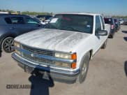 ✅ 1996 Chevrolet Silverado 2500 • VIN: 1GCFC29R6TE125946 • Lot: 43559735. Listed on IAAI with 195,652 mi. Free auction sales archive from the USA and detailed vehicle history report at DreamBid. Image 2.