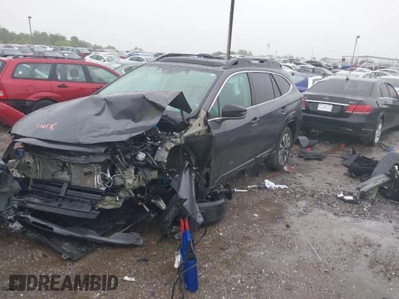 ✅ 2024 Subaru Outback Limited • VIN: 4S4BTANC5R3142618 • Лот: 42315248. Опубликован ранее на IAAI с пробегом 25 359 миль. Бесплатный доступ к архиву аукционных продаж из США и подробный отчёт об истории автомобиля на DreamBid. Изображение 17.