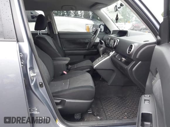 ✅ 2012 Scion xB • VIN: JTLZE4FE6CJ021845 • Лот: 43629230. Опубликован ранее на IAAI с пробегом 193 645 миль. Бесплатный доступ к архиву аукционных продаж из США и подробный отчёт об истории автомобиля на DreamBid. Изображение 5.