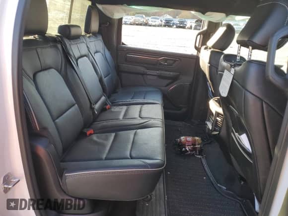 2023 Ram 1500 Limited с VIN 1C6SRFHM6PN507191, выставлен на аукционе Copart как лот 42540315 с пробегом Не указан миль и Списание • Salvage title. История ставок и продаж доступна на DreamBid. Изображение 11.