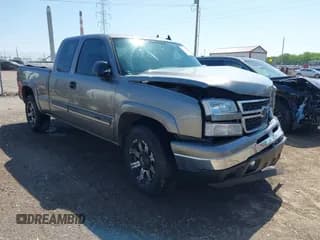 ✅ 2007 Chevrolet Silverado 1500 LT1 • VIN: 1GCEK19Z77Z205599 • Lot: 42220200. Listed on IAAI with 125,754 mi. Free auction sales archive from the USA and detailed vehicle history report at DreamBid. Image 1.
