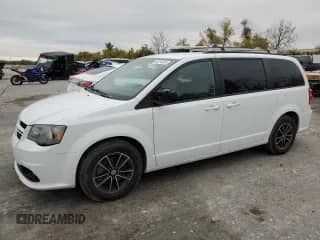 2019 Dodge Grand Caravan GT z VIN 2C4RDGEG1KR663211, wystawiony jako Copart lot #90214325 z przebiegiem 188 771 mil mil oraz Czysty tytuł • Clean title. Historia ofert i sprzedaży dostępna na DreamBid. Obrazek 1.