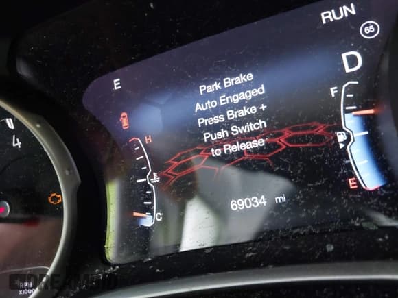 ✅ 2019 Jeep Compass Latitude • VIN: 3C4NJDBB3KT638113 • Lot: 42510167. Listed on IAAI with 69,034 mi. Free auction sales archive from the USA and detailed vehicle history report at DreamBid. Image 15.