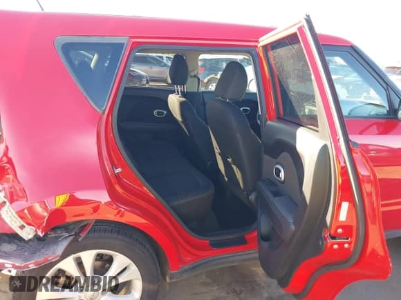 ✅ 2016 Kia Soul + • VIN: KNDJP3A58G7824986 • Lot: 43562928. Listed on IAAI with 99,242 mi. Free auction sales archive from the USA and detailed vehicle history report at DreamBid. Image 8.