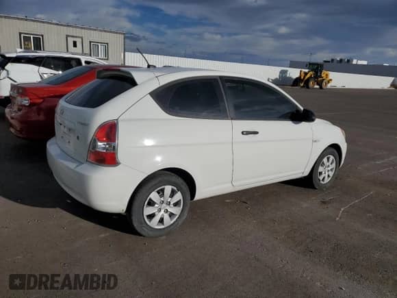 2009 Hyundai Accent Auto GS с VIN KMHCM36C19U109265, выставлен на аукционе Copart как лот 71801684 с пробегом 94 676 миль миль и Списание • Salvage title. История ставок и продаж доступна на DreamBid. Изображение 3.