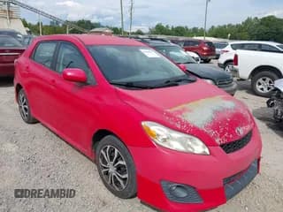 ✅ 2010 Toyota Matrix • VIN: 2T1KU4EE8AC274983 • Lot: 43088827. Wystawiony na IAAI z przebiegiem 196 525 mil. Bezpłatny archiwum sprzedaży aukcyjnych z USA i szczegółowy raport historii pojazdu na DreamBid. Zdjęcie 1.