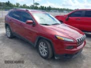 ✅ 2017 Jeep Cherokee Latitude • VIN: 1C4PJLCB3HW577561 • Lot: 43237670. Wystawiony na IAAI z przebiegiem 92 613 mil. Bezpłatny archiwum sprzedaży aukcyjnych z USA i szczegółowy raport historii pojazdu na DreamBid. Zdjęcie 1.