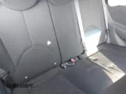 ✅ 2010 Hyundai Accent GS • VIN: KMHCM3AC2AU164786 • Лот: 41995191. Опубликован ранее на IAAI с пробегом 148 174 миль. Бесплатный доступ к архиву аукционных продаж из США и подробный отчёт об истории автомобиля на DreamBid. Изображение 8.