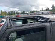 ✅ 2022 Jeep Gladiator Mojave • VIN: 1C6JJTEG6NL160843 • Lot: 42300467. Listed on IAAI with 37,599 mi. Free auction sales archive from the USA and detailed vehicle history report at DreamBid. Image 6.