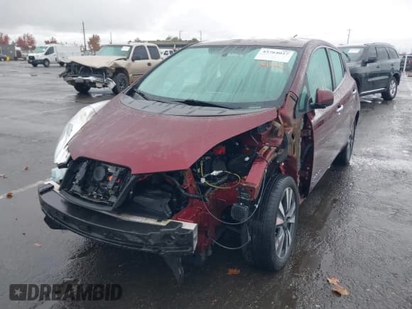 ✅ 2016 Nissan LEAF S • VIN: 1N4BZ0CP2GC301813 • Лот: 43764027. Опубликован ранее на IAAI с пробегом Не указан. Бесплатный доступ к архиву аукционных продаж из США и подробный отчёт об истории автомобиля на DreamBid. Изображение 2.