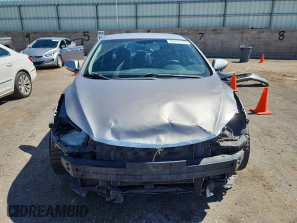 2014 Hyundai Elantra SE z VIN KMHDH4AE3EU206663, wystawiony jako Copart lot #80741135 z przebiegiem 92 126 mil mil oraz Szkoda całkowita • Salvage title. Historia ofert i sprzedaży dostępna na DreamBid. Obrazek 5.