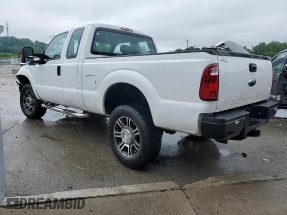 ✅ 2016 Ford F-350 Lariat • VIN: 1FT8X3B60GEB26180 • Lot: 57291065. Listed on Copart with 153,408 mi. Free auction sales archive from the USA and detailed vehicle history report at DreamBid. Image 2.