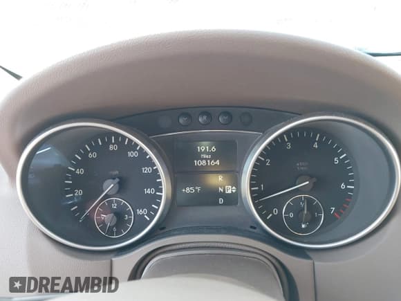 ✅ 2010 Mercedes-Benz M 350 • VIN: 4JGBB5GB0AA560745 • Лот: 43746344. Опубликован ранее на IAAI с пробегом 108 164 миль. Бесплатный доступ к архиву аукционных продаж из США и подробный отчёт об истории автомобиля на DreamBid. Изображение 7.