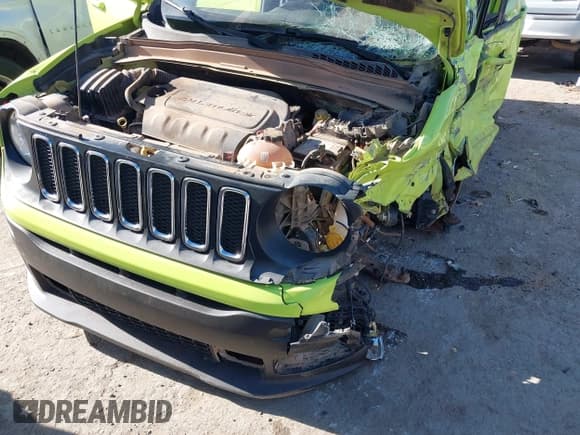 ✅ 2017 Jeep Renegade Sport • VIN: ZACCJBAB9HPF36666 • Лот: 43638836. Опубликован ранее на IAAI с пробегом 155 768 миль. Бесплатный доступ к архиву аукционных продаж из США и подробный отчёт об истории автомобиля на DreamBid. Изображение 6.