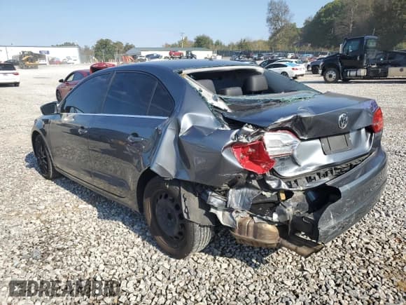 ✅ 2013 Volkswagen Jetta SE • VIN: 3VWDX7AJ9DM384907 • Lot: 87048675. Listed on Copart with 176,648 mi. Free auction sales archive from the USA and detailed vehicle history report at DreamBid. Image 2.