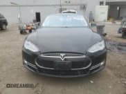 ✅ 2015 Tesla Model S 85 • VIN: 5YJSA1S17FFP74256 • Лот: 93701405. Опубликован ранее на Copart с пробегом 102 225 миль. Бесплатный доступ к архиву аукционных продаж из США и подробный отчёт об истории автомобиля на DreamBid. Изображение 5.
