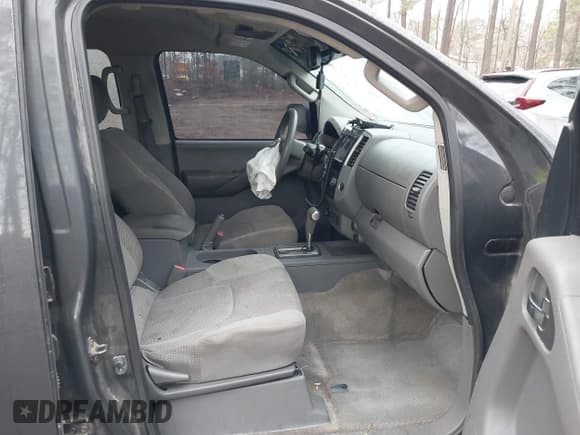 ✅ 2012 Nissan Frontier Pro-4X • VIN: 1N6AD0EV3CC431686 • Lot: 41199309. Listed on IAAI with 172,572 mi. Free auction sales archive from the USA and detailed vehicle history report at DreamBid. Image 5.