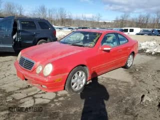 ✅ 2000 Mercedes-Benz CLK 320/430 • VIN: WDBLJ65G7YF159950 • Lot: 43239285. Wystawiony na Copart z przebiegiem Nie podano. Bezpłatny archiwum sprzedaży aukcyjnych z USA i szczegółowy raport historii pojazdu na DreamBid. Zdjęcie 1.