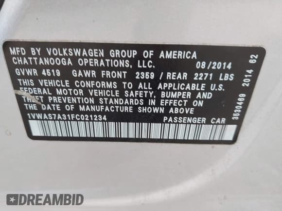 ✅ 2015 Volkswagen Passat S • VIN: 1VWAS7A31FC021234 • Lot: 43642821. Wystawiony na IAAI z przebiegiem 99 595 mil. Bezpłatny archiwum sprzedaży aukcyjnych z USA i szczegółowy raport historii pojazdu na DreamBid. Zdjęcie 9.