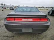 ✅ 2013 Dodge Challenger SXT • VIN: 2C3CDYAG0DH649377 • Lot: 49311435. Wystawiony na Copart z przebiegiem 174 087 mil. Bezpłatny archiwum sprzedaży aukcyjnych z USA i szczegółowy raport historii pojazdu na DreamBid. Zdjęcie 6.