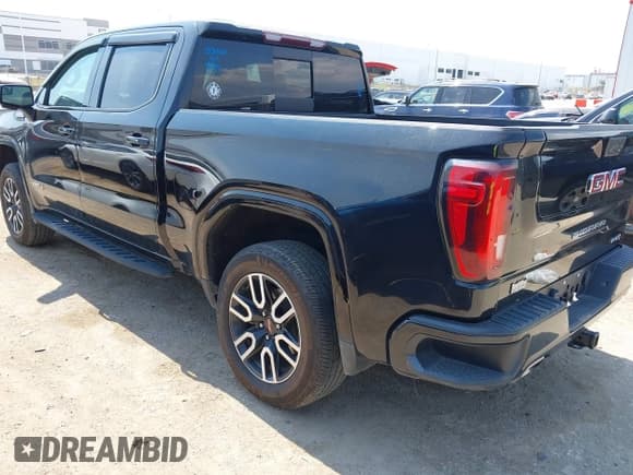 ✅ 2022 GMC Sierra 1500 AT4 • VIN: 3GTP9EEL3NG196281 • Лот: 43220572. Опубликован ранее на IAAI с пробегом 83 100 миль. Бесплатный доступ к архиву аукционных продаж из США и подробный отчёт об истории автомобиля на DreamBid. Изображение 3.