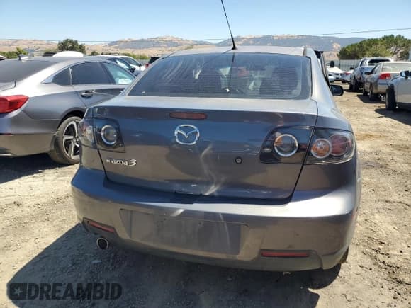 ✅ 2008 Mazda 3 Sport • VIN: JM1BK12G681879576 • Lot: 64104154. Wystawiony na Copart z przebiegiem 344 472 mil. Bezpłatny archiwum sprzedaży aukcyjnych z USA i szczegółowy raport historii pojazdu na DreamBid. Zdjęcie 6.