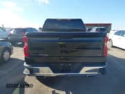 ✅ 2019 Chevrolet Silverado 1500 LT • VIN: 1GCUYDED1KZ148153 • Lot: 43653605. Wystawiony na IAAI z przebiegiem 79 587 mil. Bezpłatny archiwum sprzedaży aukcyjnych z USA i szczegółowy raport historii pojazdu na DreamBid. Zdjęcie 16.