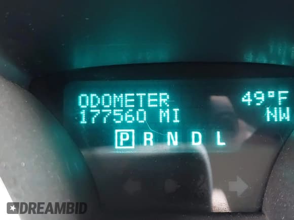 ✅ 2012 Chevrolet Traverse 2LT • VIN: 1GNKVJED2CJ285320 • Lot: 43563492. Wystawiony na IAAI z przebiegiem 177 560 mil. Bezpłatny archiwum sprzedaży aukcyjnych z USA i szczegółowy raport historii pojazdu na DreamBid. Zdjęcie 7.