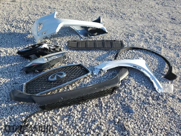 ✅ 2025 Infiniti QX50 Luxe • VIN: 3PCAJ5BB6SF104851 • Lot: 43640005. Wystawiony na Copart z przebiegiem 1 281 mil. Bezpłatny archiwum sprzedaży aukcyjnych z USA i szczegółowy raport historii pojazdu na DreamBid. Zdjęcie 13.