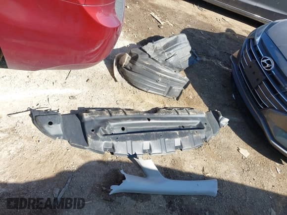 ✅ 2013 Toyota Sienna LE AAS • VIN: 5TDKK3DCXDS327016 • Лот: 43321886. Опубликован ранее на IAAI с пробегом 190 552 миль. Бесплатный доступ к архиву аукционных продаж из США и подробный отчёт об истории автомобиля на DreamBid. Изображение 12.