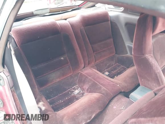 ✅ 1988 Toyota Supra • VIN: JT2MA70J7J0089298 • Лот: 40577741. Опубликован ранее на IAAI с пробегом 174 642 миль. Бесплатный доступ к архиву аукционных продаж из США и подробный отчёт об истории автомобиля на DreamBid. Изображение 8.