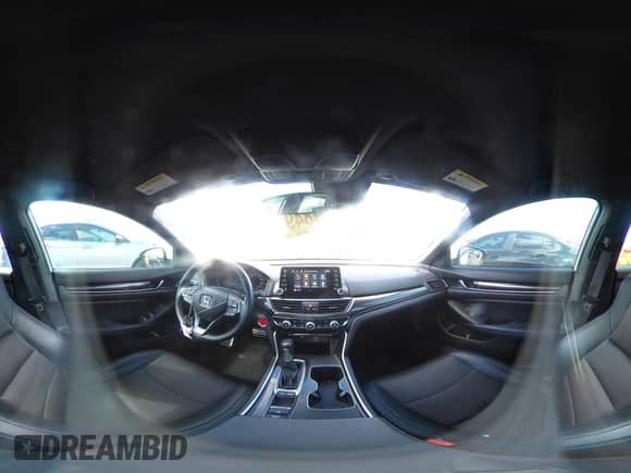 2018 Honda Accord Sport z VIN 1HGCV1F36JA204563, wystawiony jako IAAI lot #43300795 z przebiegiem 57 631 mil mil oraz . Historia ofert i sprzedaży dostępna na DreamBid. Obrazek 18.