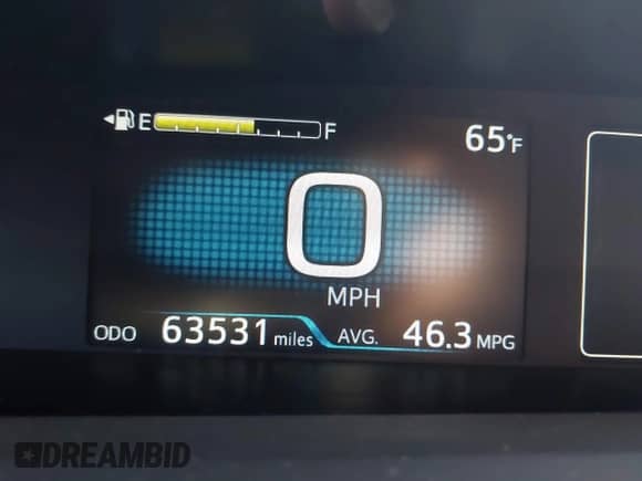 2022 Toyota Prius LE z VIN JTDL9MFU2N3034161, wystawiony jako IAAI lot #43081775 z przebiegiem 63 531 mil mil oraz . Historia ofert i sprzedaży dostępna na DreamBid. Obrazek 15.