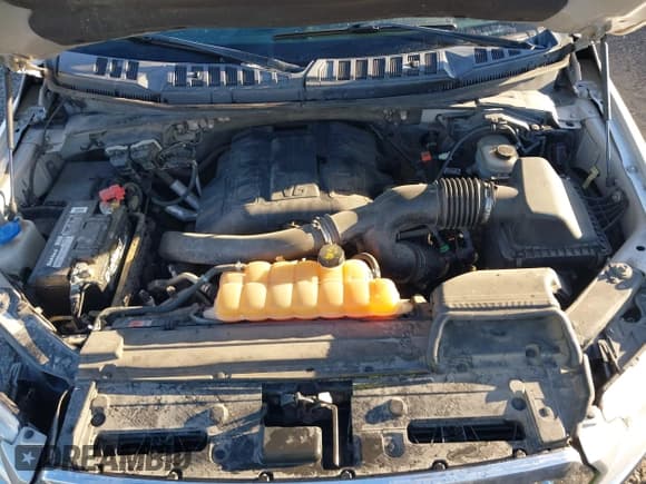 ✅ 2015 Ford F-150 XLT • VIN: 1FTEW1EG1FFC05557 • Lot: 43584157. Listed on IAAI with 218,179 mi. Free auction sales archive from the USA and detailed vehicle history report at DreamBid. Image 10.