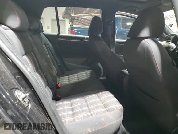 ✅ 2011 Volkswagen Golf GTI • VIN: WVWGV7AJ0BW021964 • Lot: 41485385. Listed on Copart with Not provided. Free auction sales archive from the USA and detailed vehicle history report at DreamBid. Image 10.