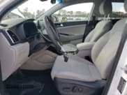 ✅ 2019 Hyundai Tucson SEL • VIN: KM8J33AL1KU875536 • Лот: 91165115. Опубликован ранее на Copart с пробегом 96 555 миль. Бесплатный доступ к архиву аукционных продаж из США и подробный отчёт об истории автомобиля на DreamBid. Изображение 7.