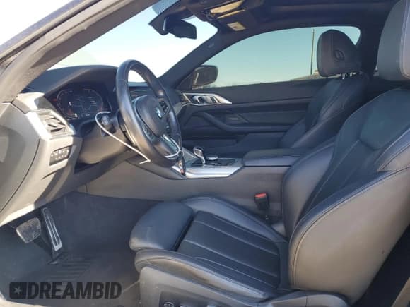 ✅ 2022 BMW 4 Series 430i xDrive • VIN: WBA73AP02NCJ68162 • Lot: 45458055. Listed on Copart with 39,223 mi. Free auction sales archive from the USA and detailed vehicle history report at DreamBid. Image 7.