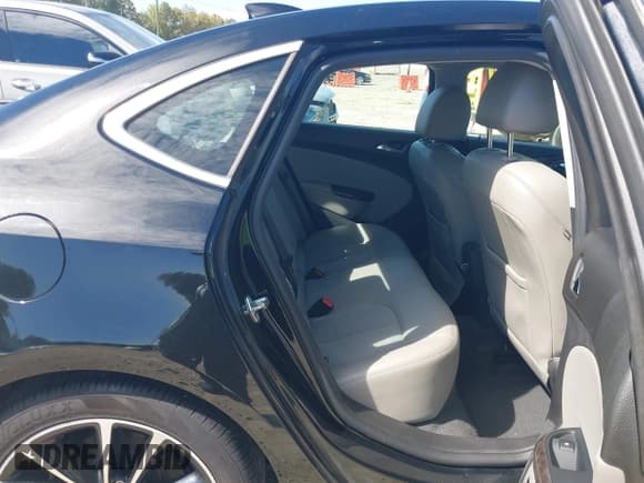 ✅ 2016 Buick Verano Sport Touring • VIN: 1G4PW5SK4G4170000 • Lot: 43362186. Listed on IAAI with 261,449 mi. Free auction sales archive from the USA and detailed vehicle history report at DreamBid. Image 8.